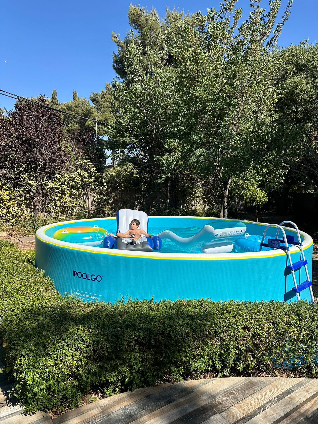IPOOLGO Inflatable Swimming Pool Hot Sale with Pump & Repair Kit | Free Shipping